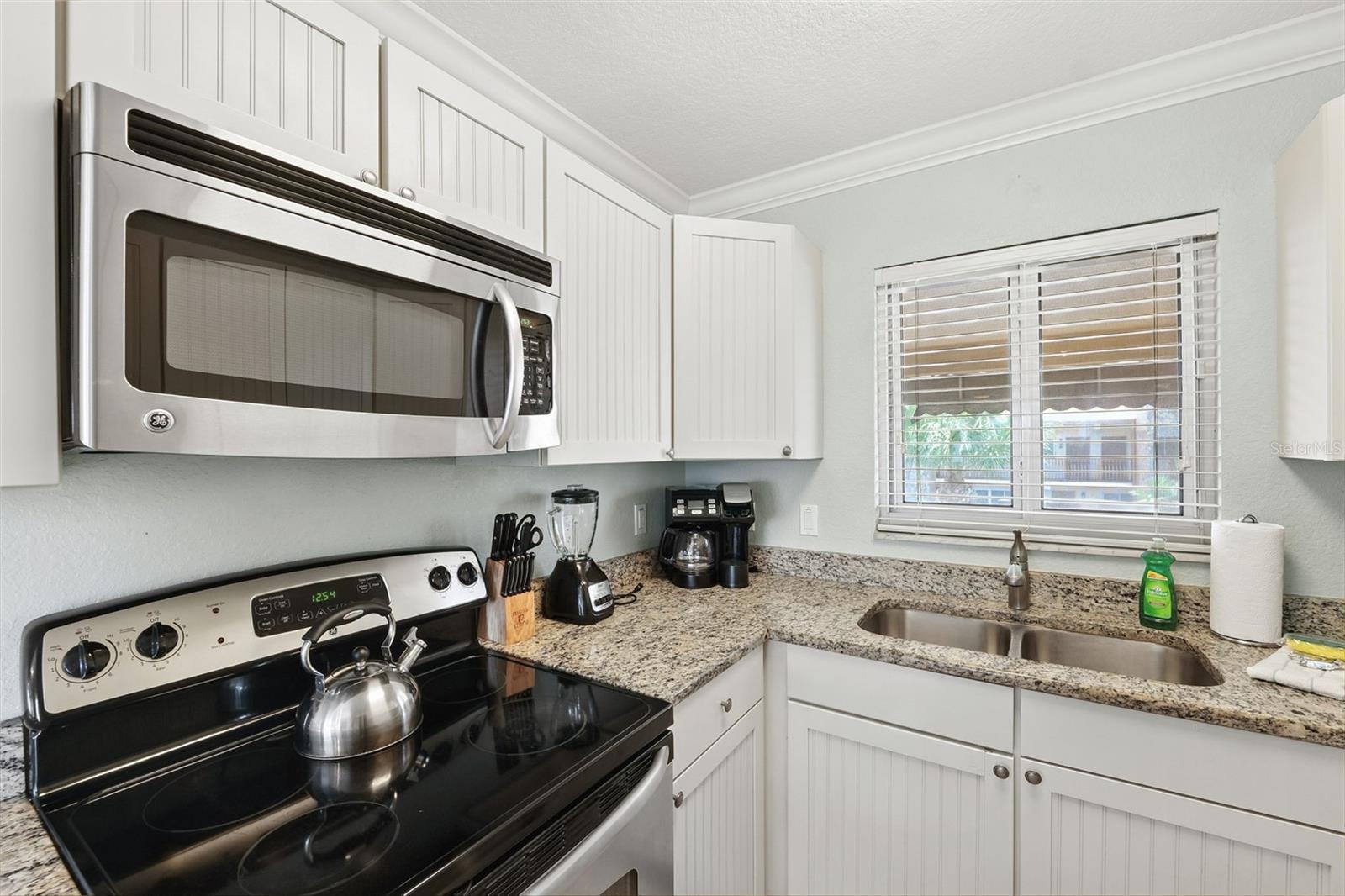10265 Gulf Unit A-301, St Petersburg, FL 33706