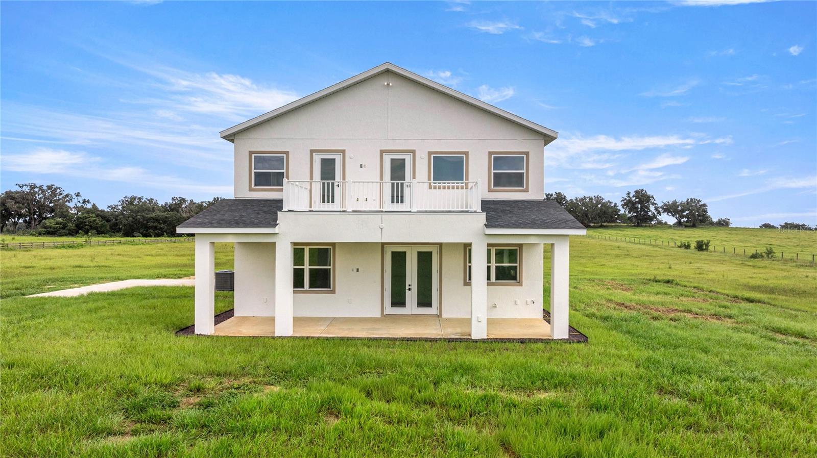 21786 27th, Morriston, FL 32668