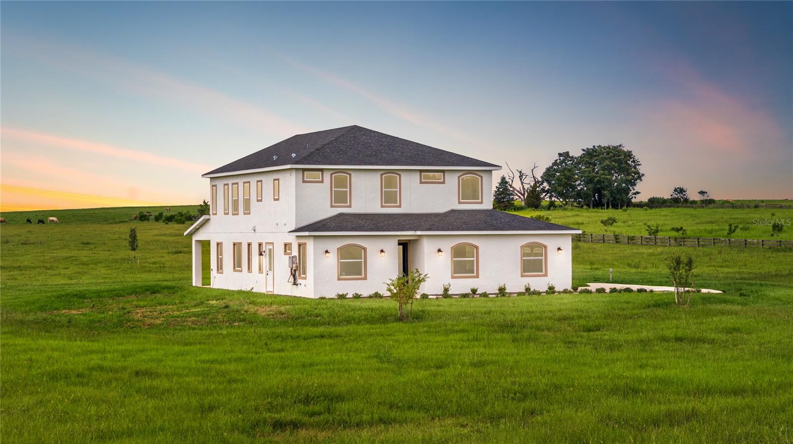 21786 27th, Morriston, FL 32668