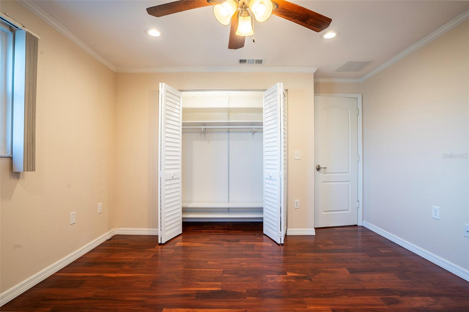 7324 Phillips, Sarasota, FL 34243