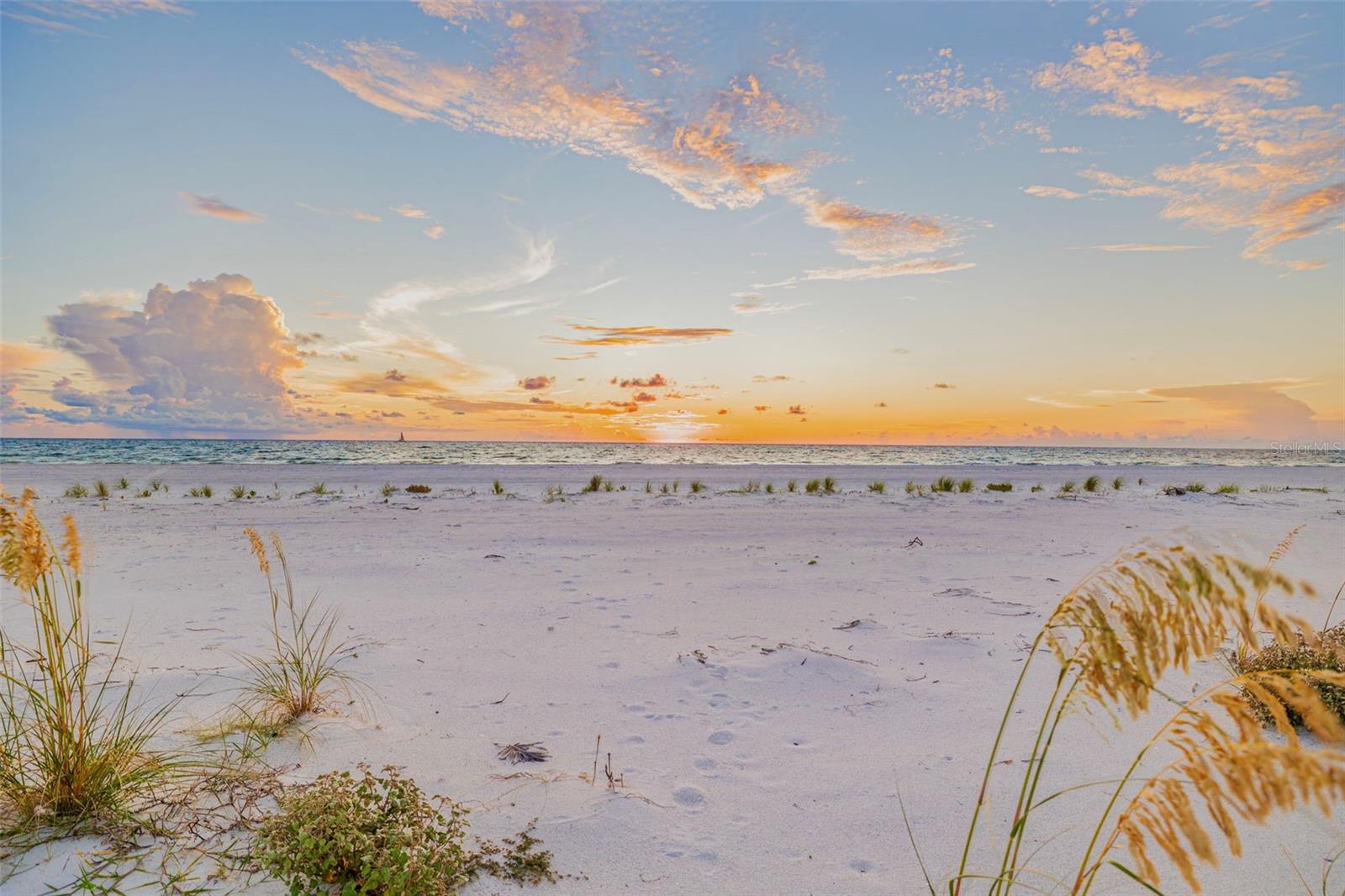 1024 Eldorado, Clearwater Beach, FL 33767