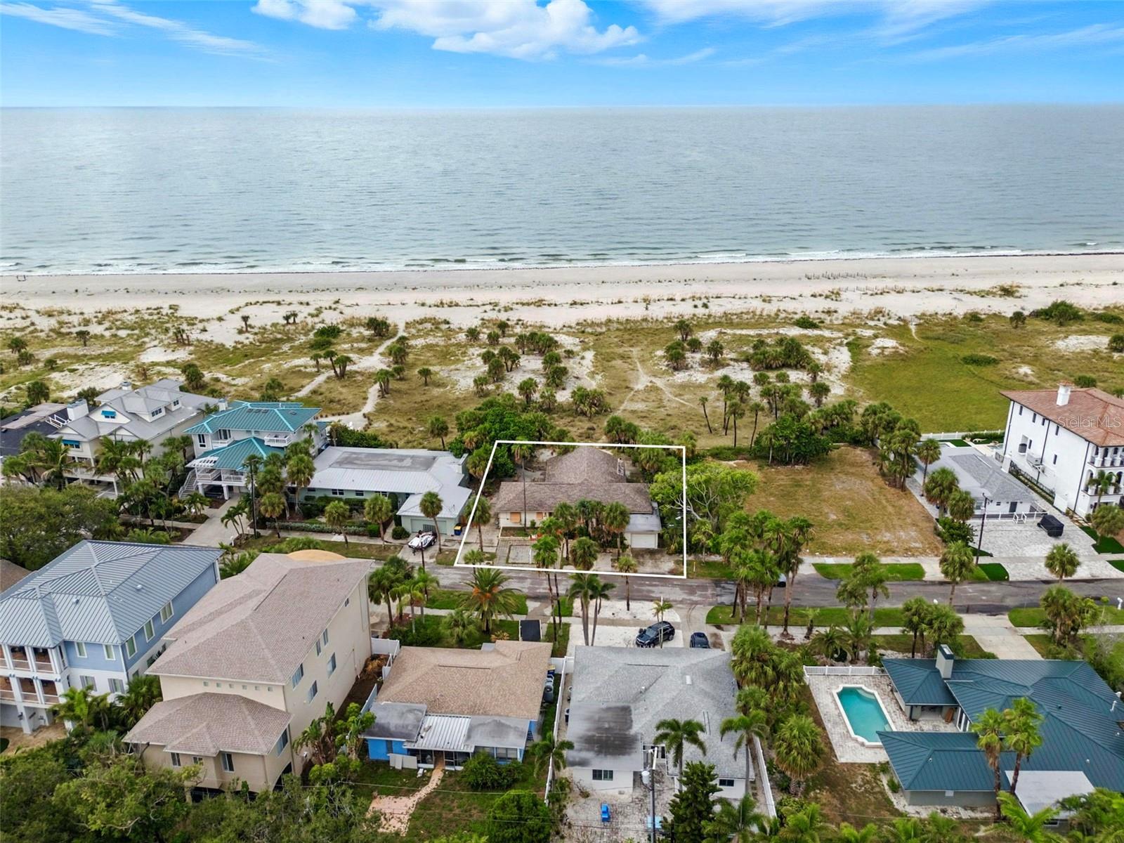 1024 Eldorado, Clearwater Beach, FL 33767