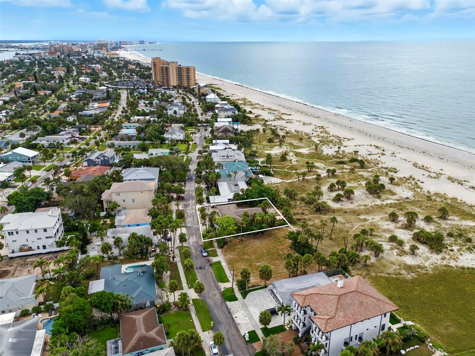 1024 Eldorado, Clearwater Beach, FL 33767