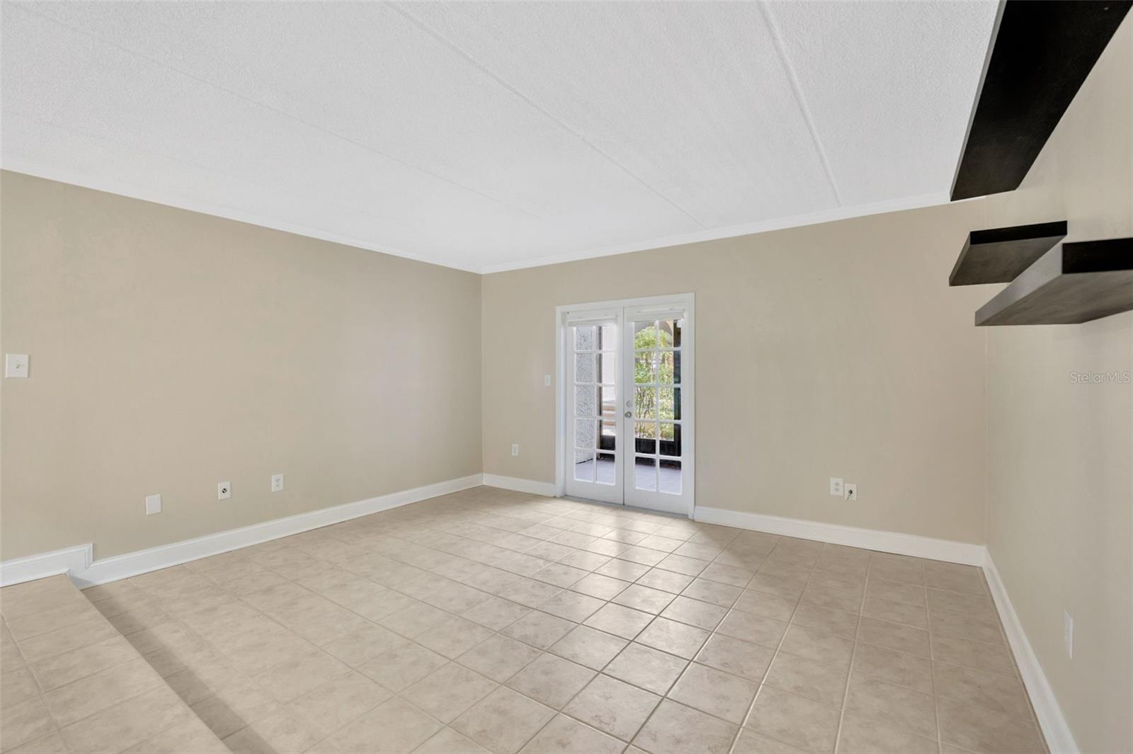 5305 San Sebastian Unit 127, Tampa, FL 33609
