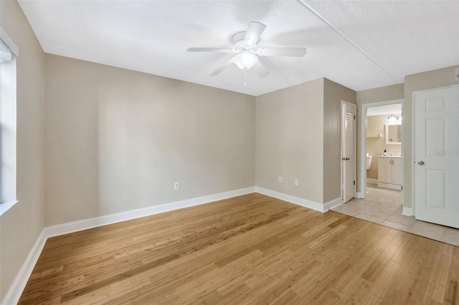 5305 San Sebastian Unit 127, Tampa, FL 33609