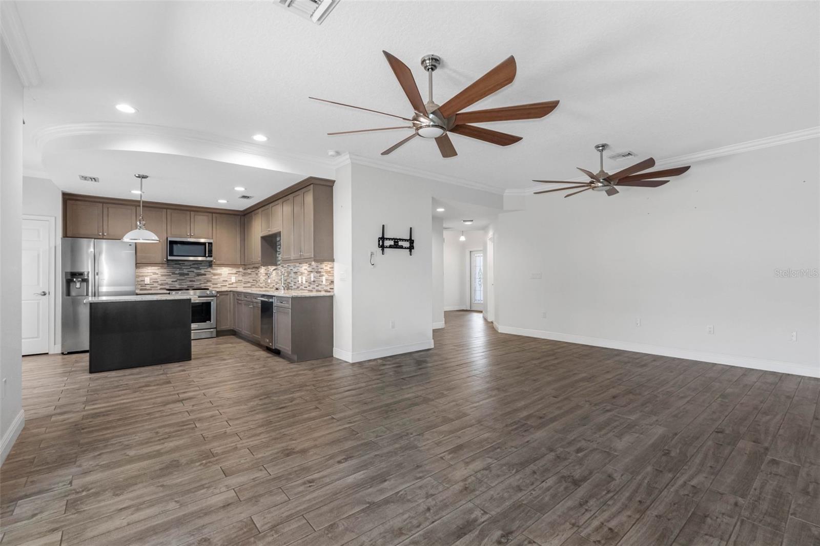 763 Date Palm, St Petersburg, FL 33707
