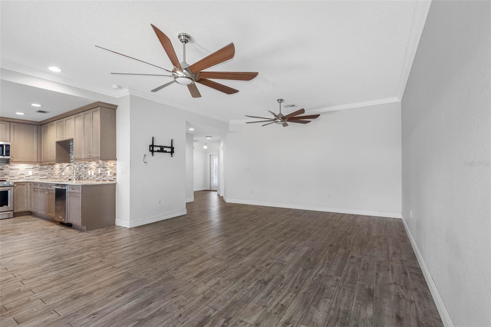 763 Date Palm, St Petersburg, FL 33707