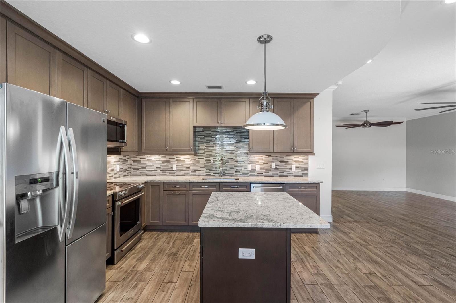 763 Date Palm, St Petersburg, FL 33707