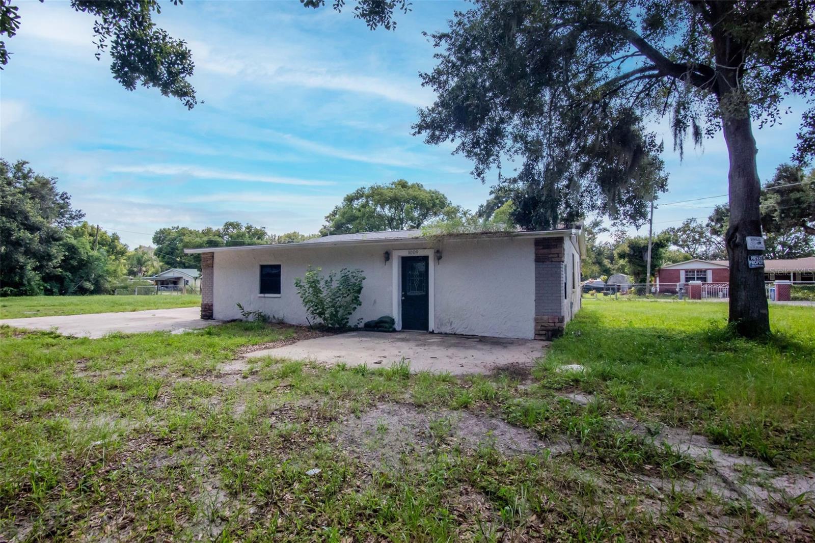 1009 Mercer, Plant City, FL 33567