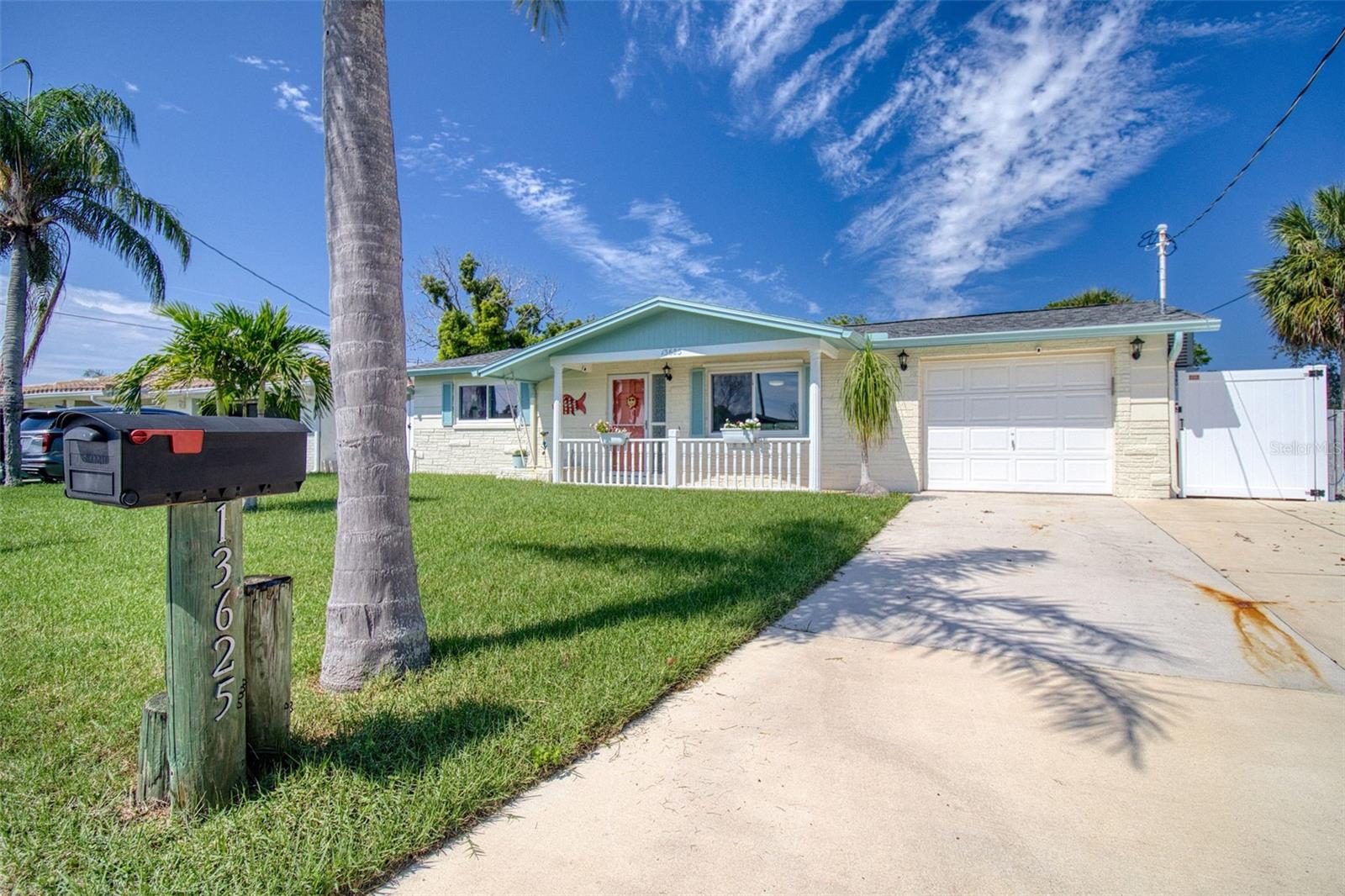 13625 Maria, Hudson, FL 34667