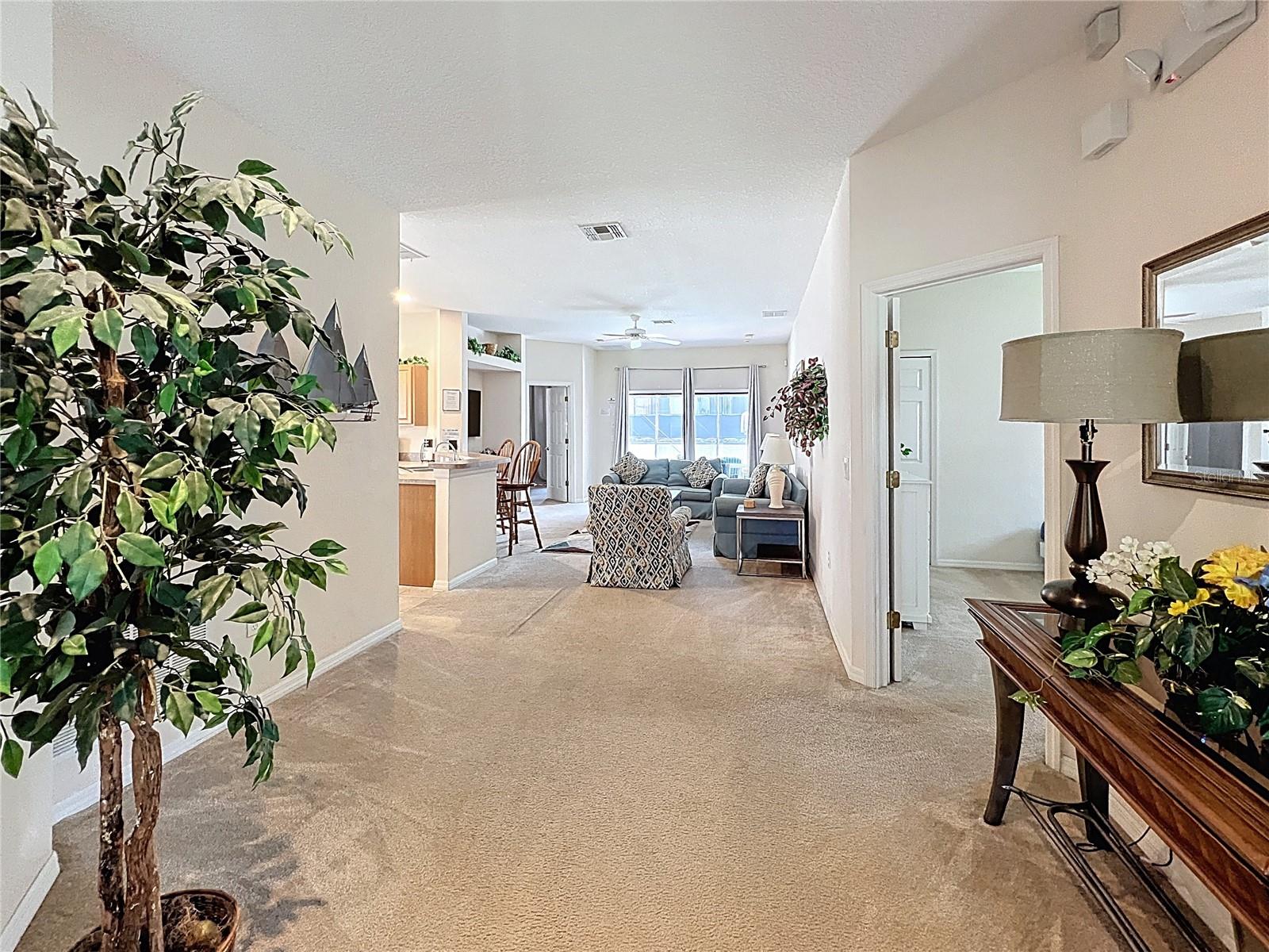 102 Sandy Point, Clermont, FL 34714