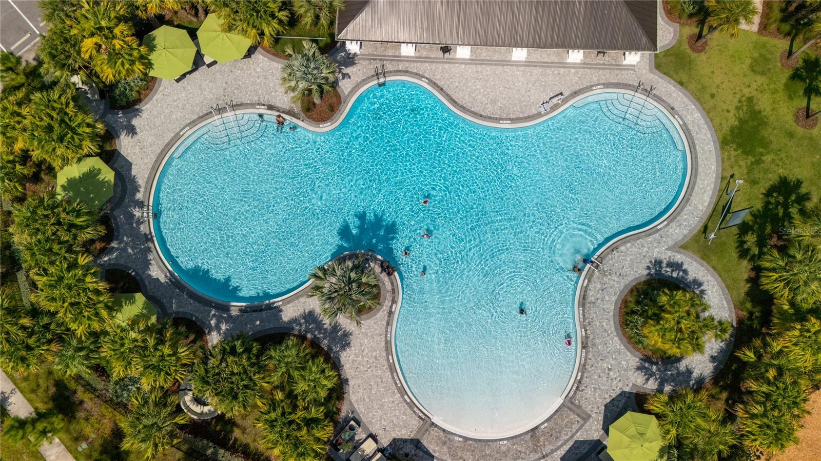 5545 Blue Azure, Wimauma, FL 33598