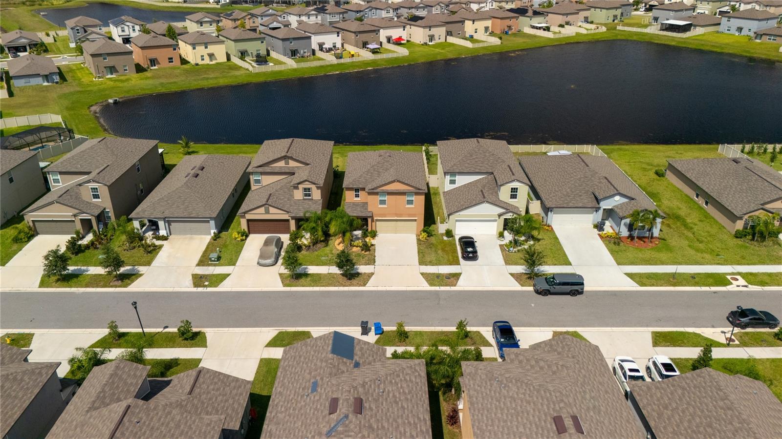 5545 Blue Azure, Wimauma, FL 33598