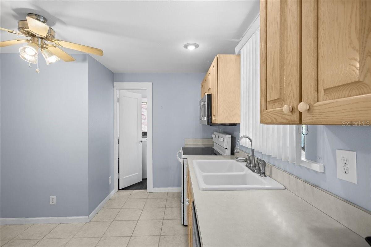 9 Seminole, Bradenton, FL 34208