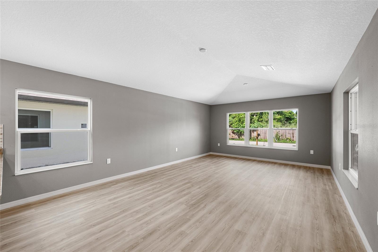 3914 Walnut, Sarasota, FL 34234