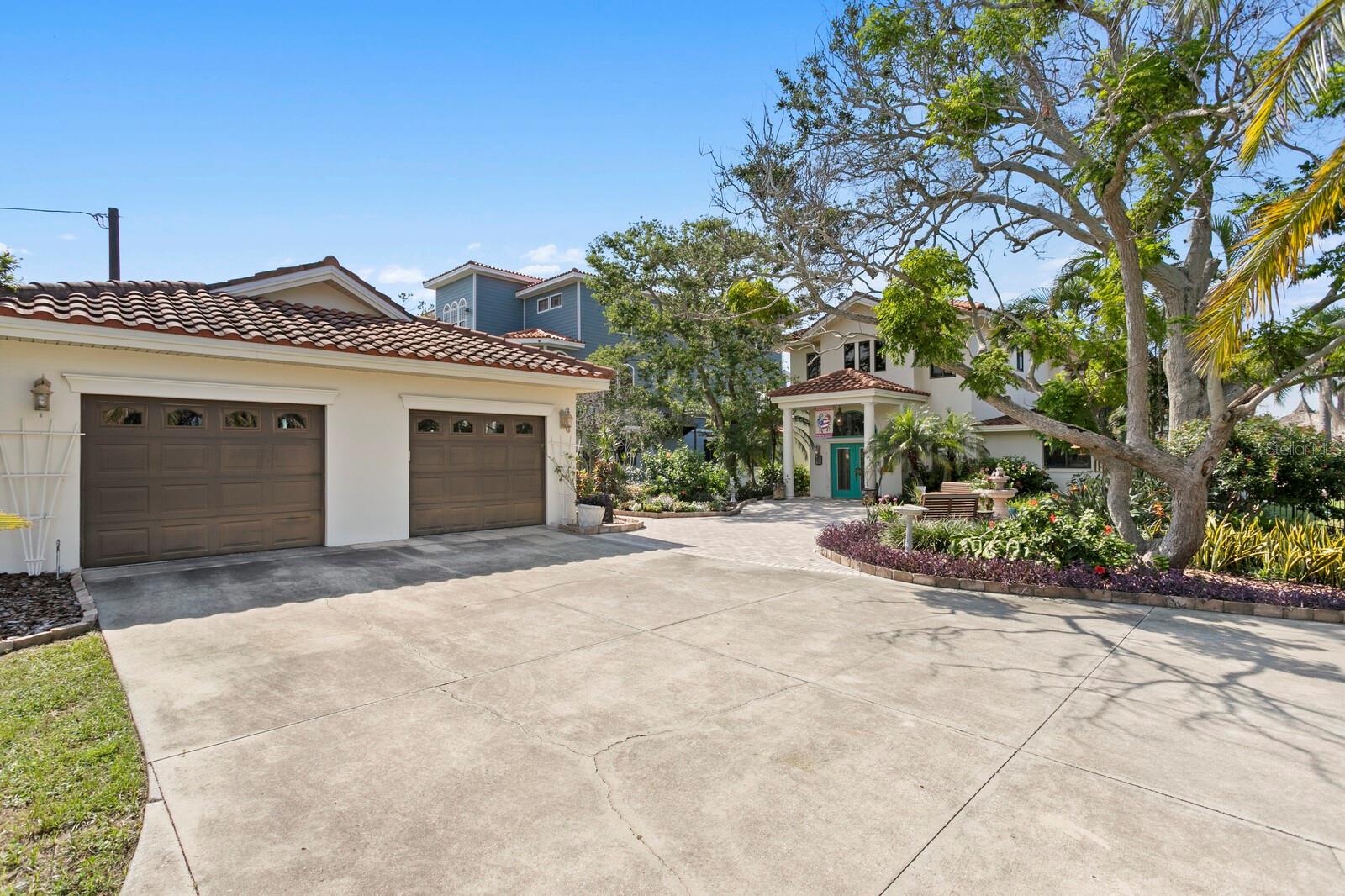 1632 Sea Breeze, Tarpon Springs, FL 34689