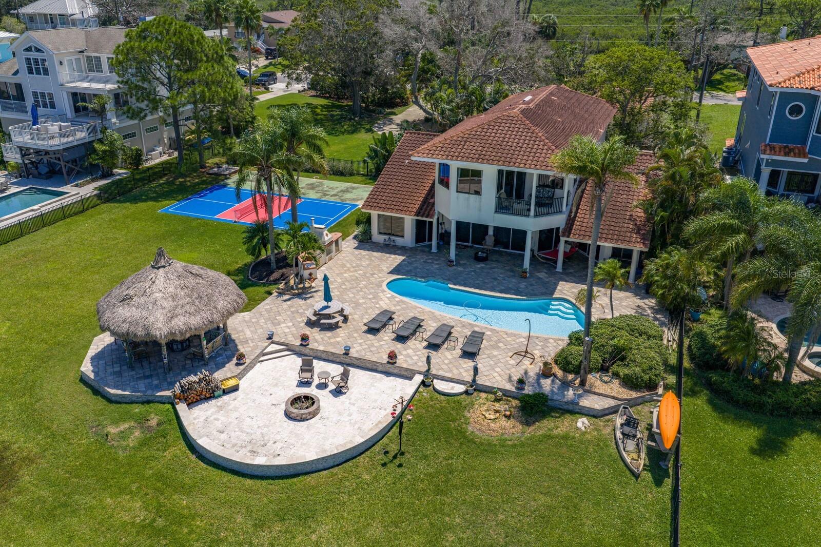 1632 Sea Breeze, Tarpon Springs, FL 34689