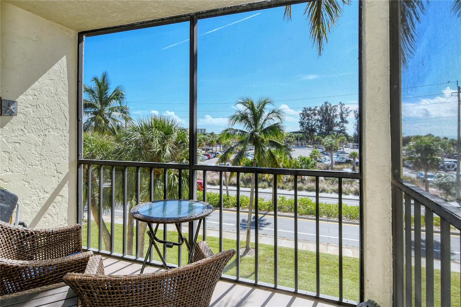 925 Beach Unit 310, Sarasota, FL 34242