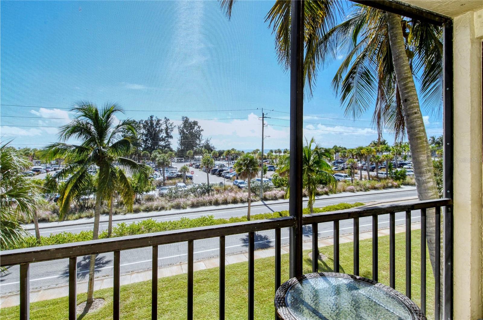 925 Beach Unit 310, Sarasota, FL 34242