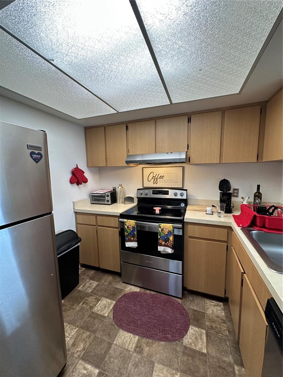 584 Fairways Unit F202, Ocala, FL 34472