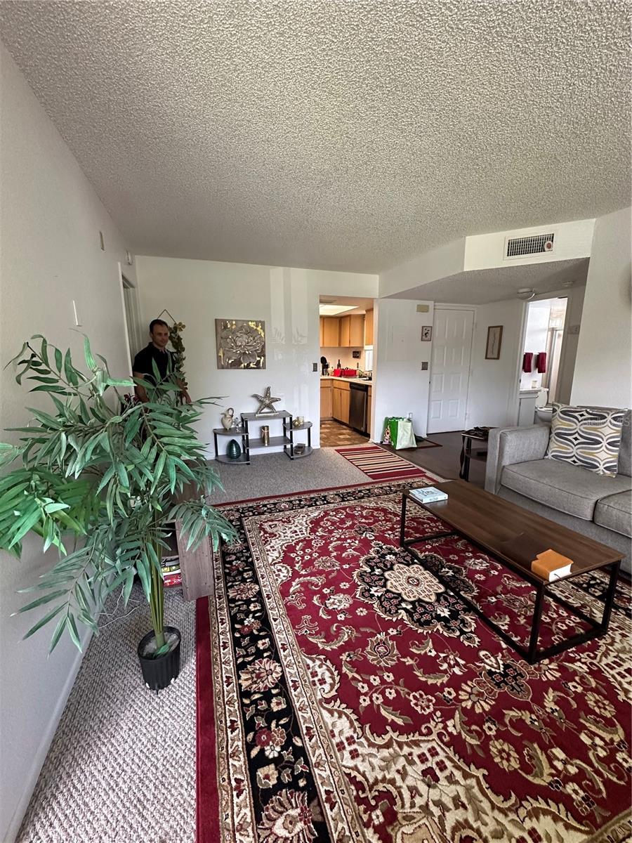 584 Fairways Unit F202, Ocala, FL 34472