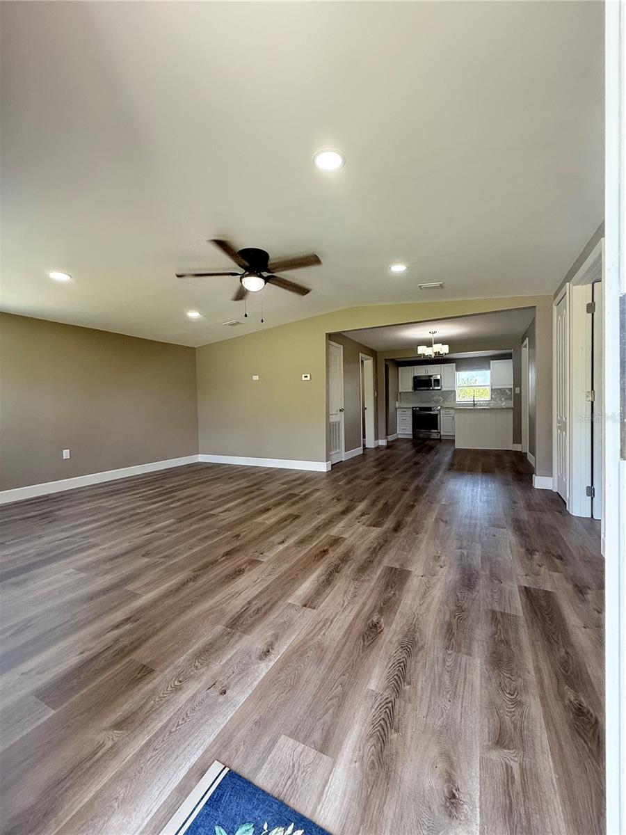 426 Becton, Frostproof, FL 33843