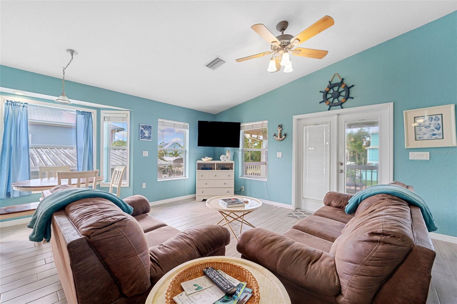 2730 Comanche, Crystal River, FL 34429