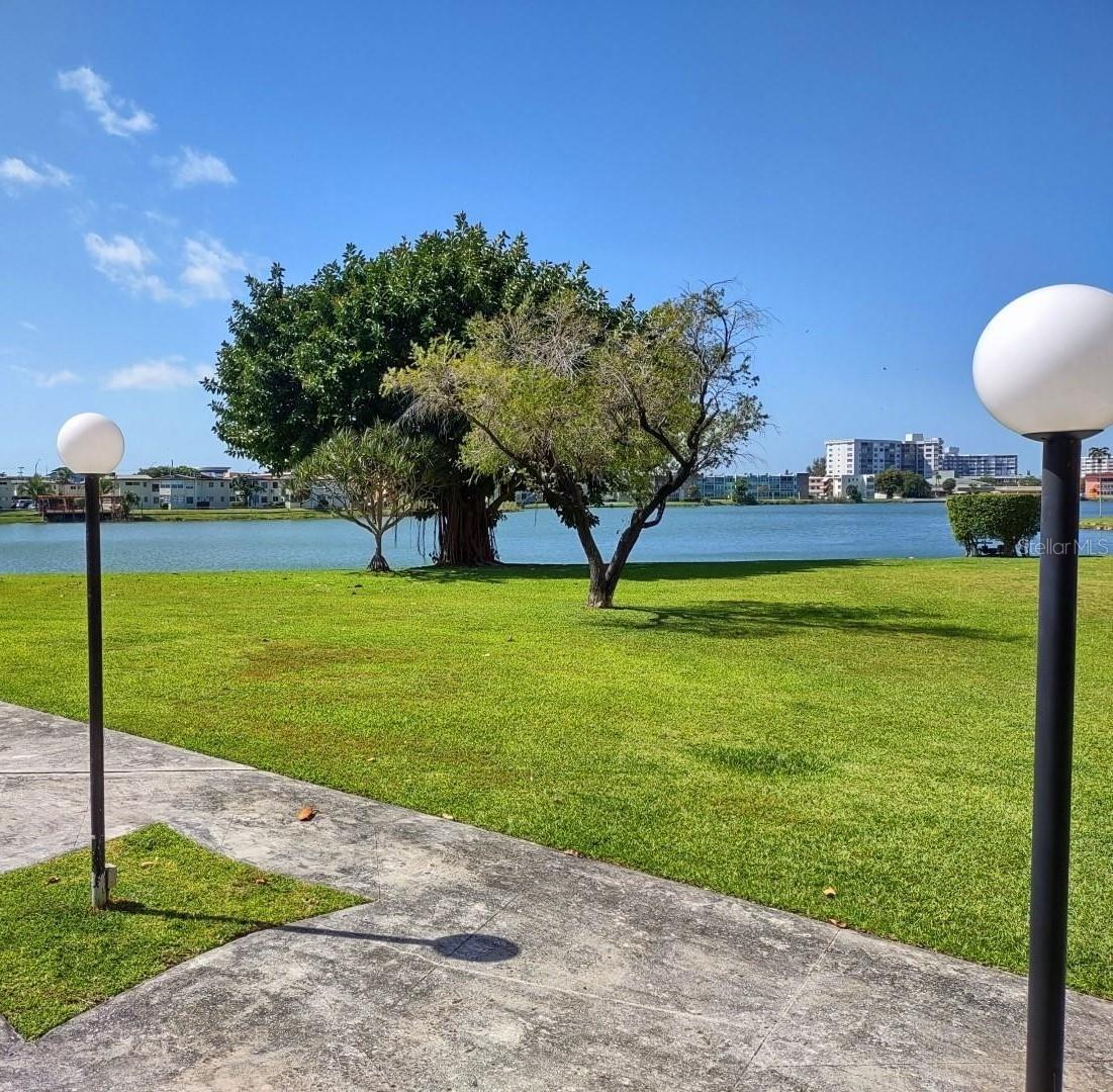 1690 191st Unit 315, Miami, FL 33179