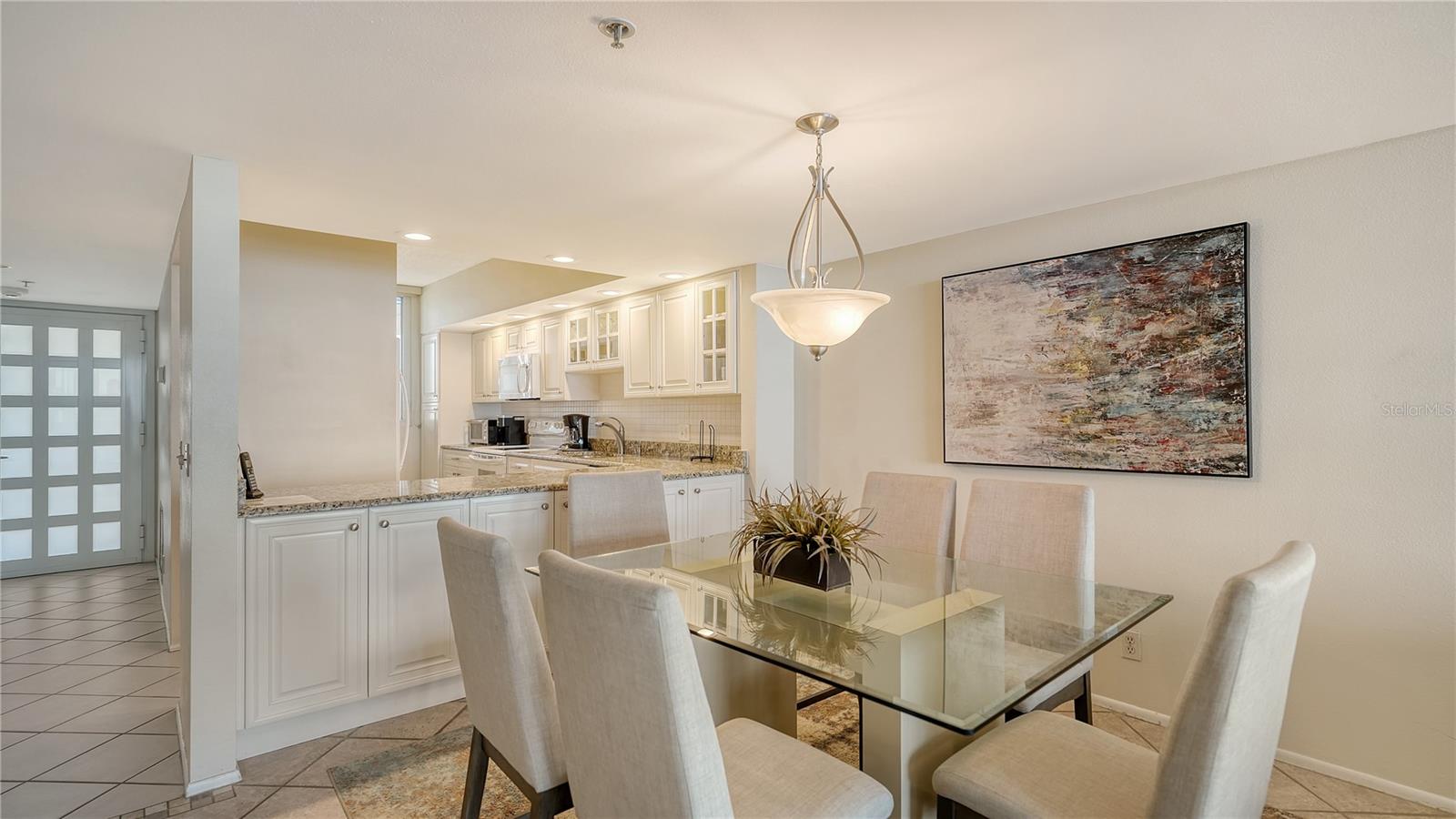 1055 Gulf of Mexico Unit 504, Longboat Key, FL 34228