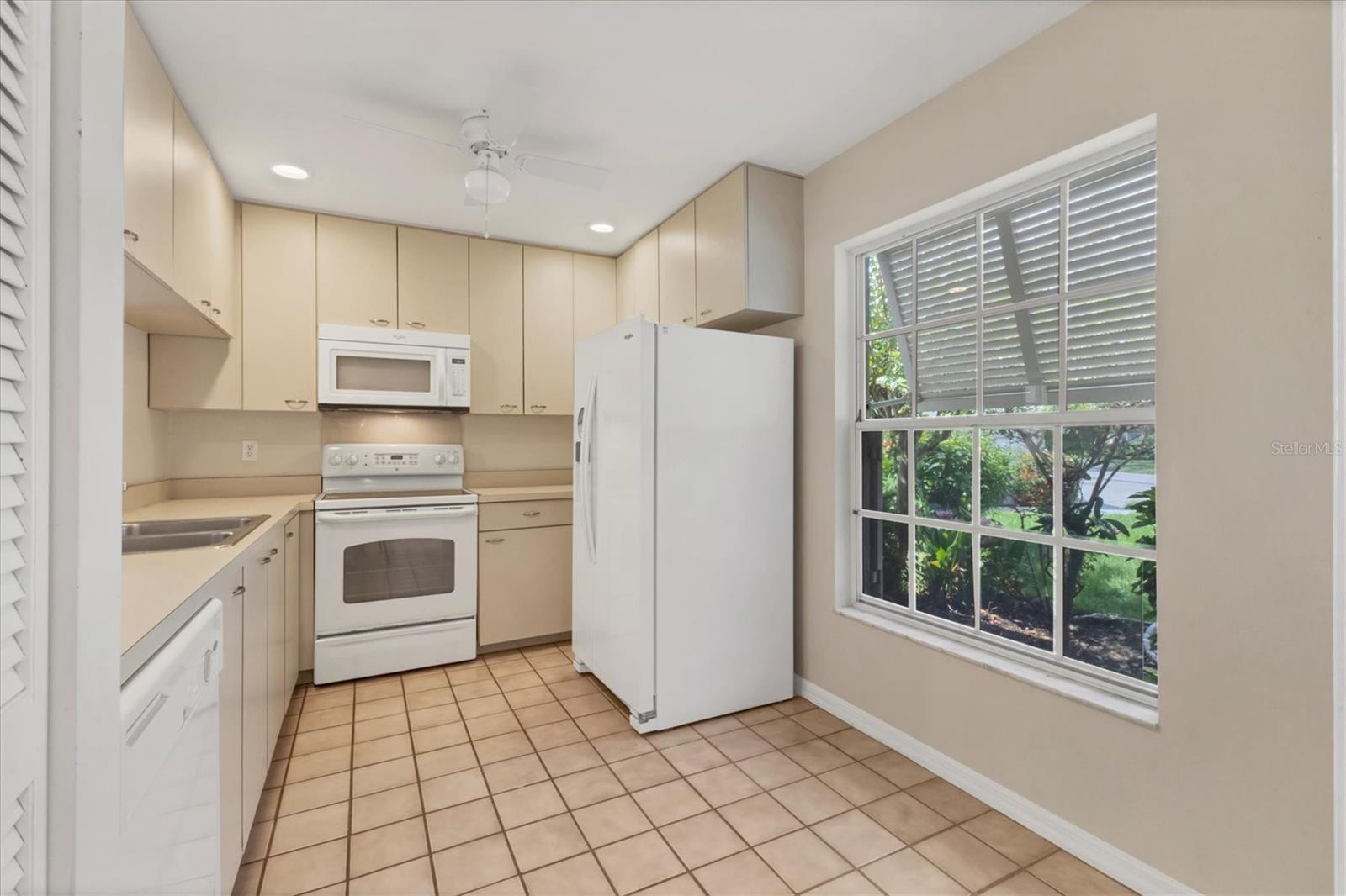 3244 Ringwood Unit 77, Sarasota, FL 34235