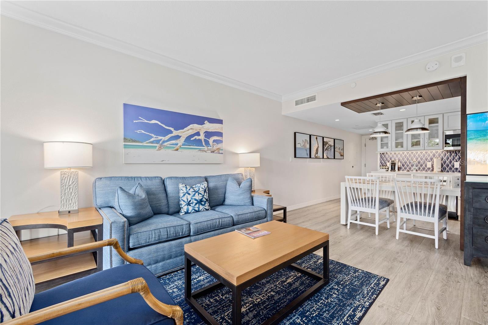 240 Sands Point Unit 4102, Longboat Key, FL 34228