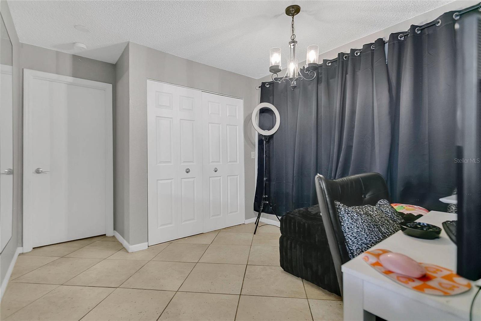 5148 Conroy Unit 12, Orlando, FL 32811