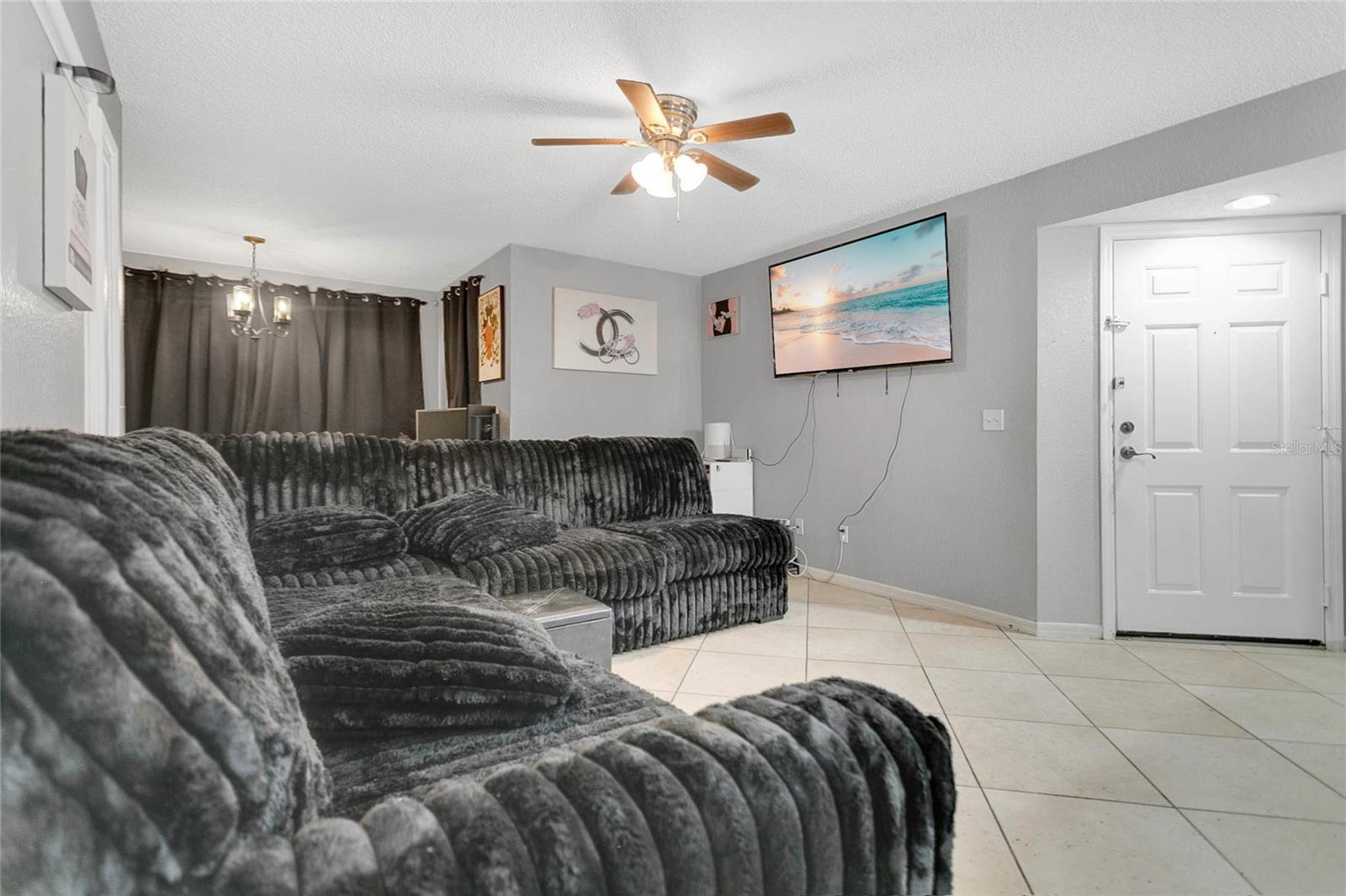 5148 Conroy Unit 12, Orlando, FL 32811
