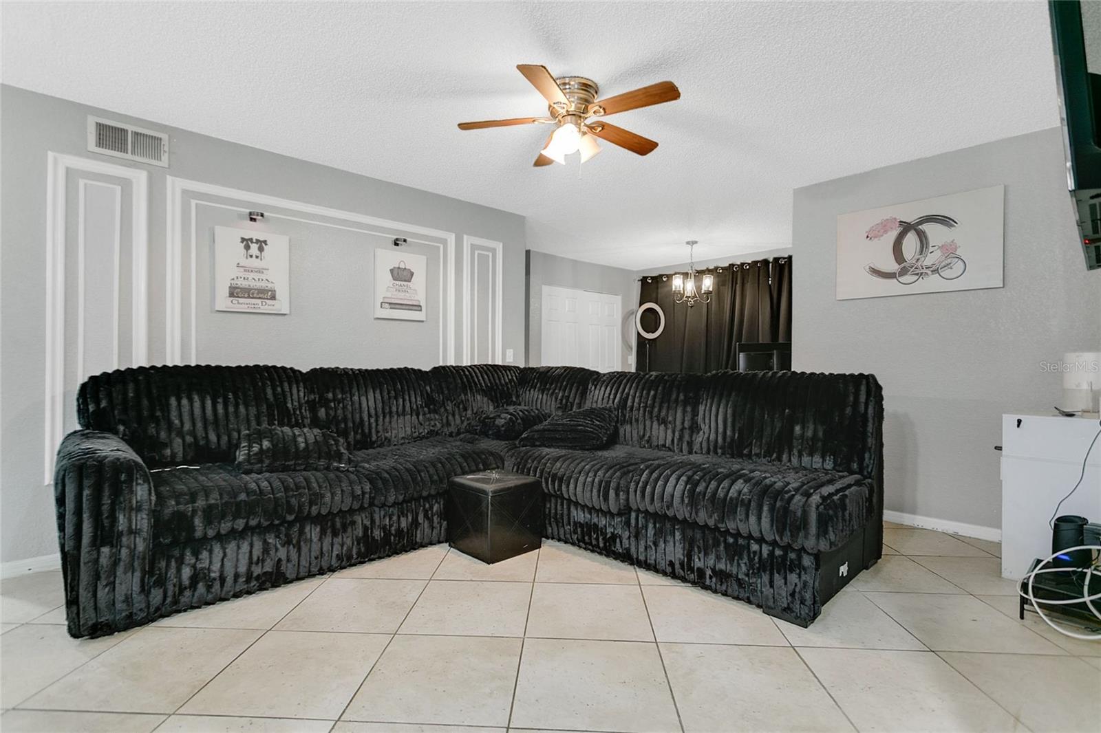 5148 Conroy Unit 12, Orlando, FL 32811