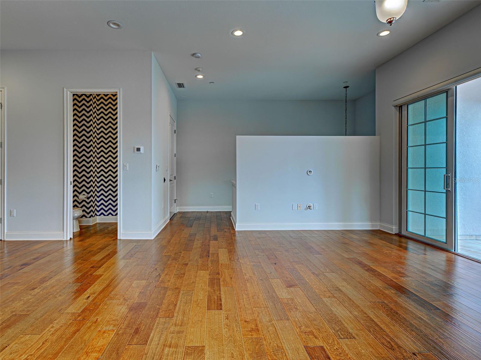 445 Nokomis Unit 210, Venice, FL 34285