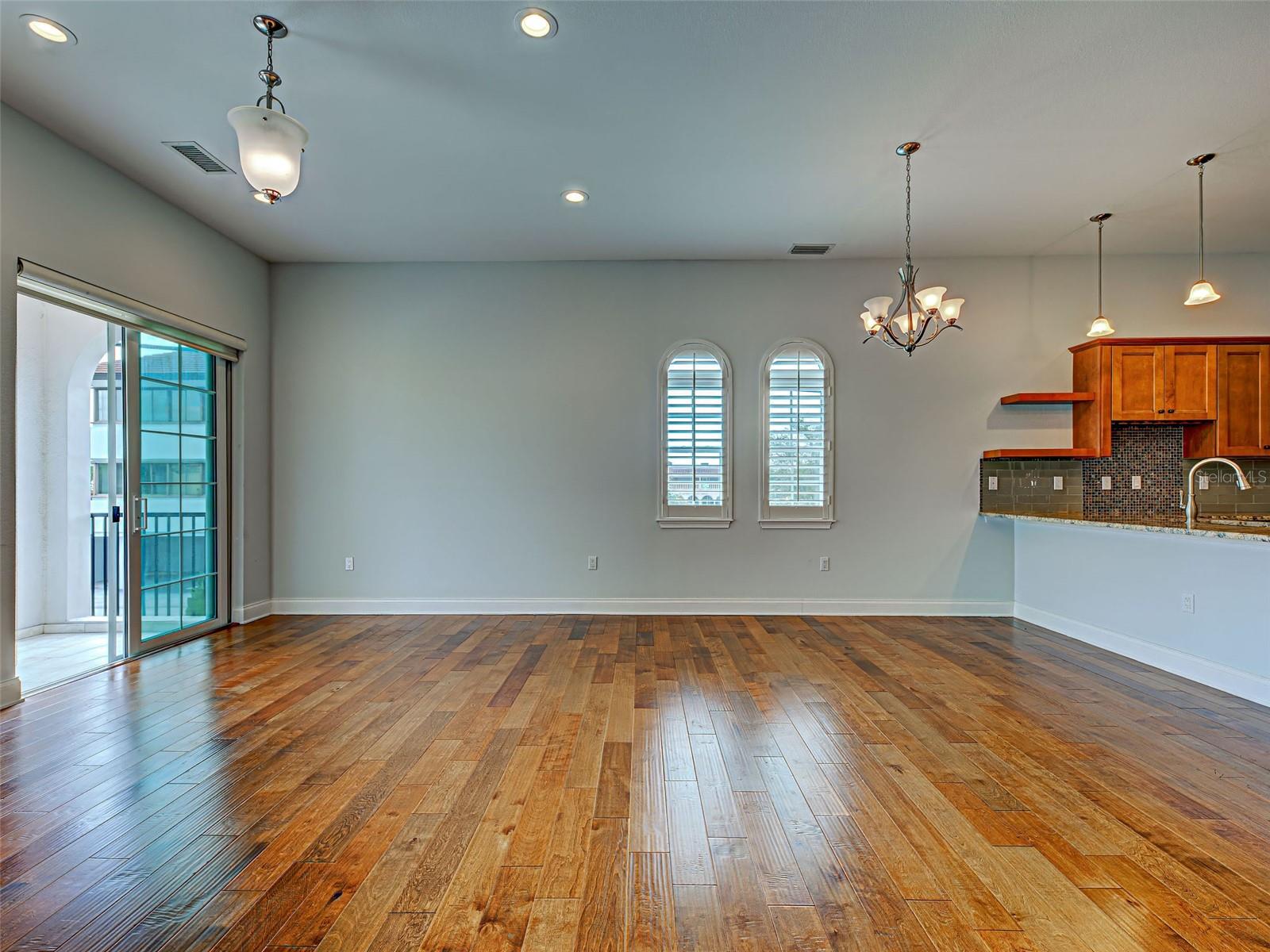 445 Nokomis Unit 210, Venice, FL 34285