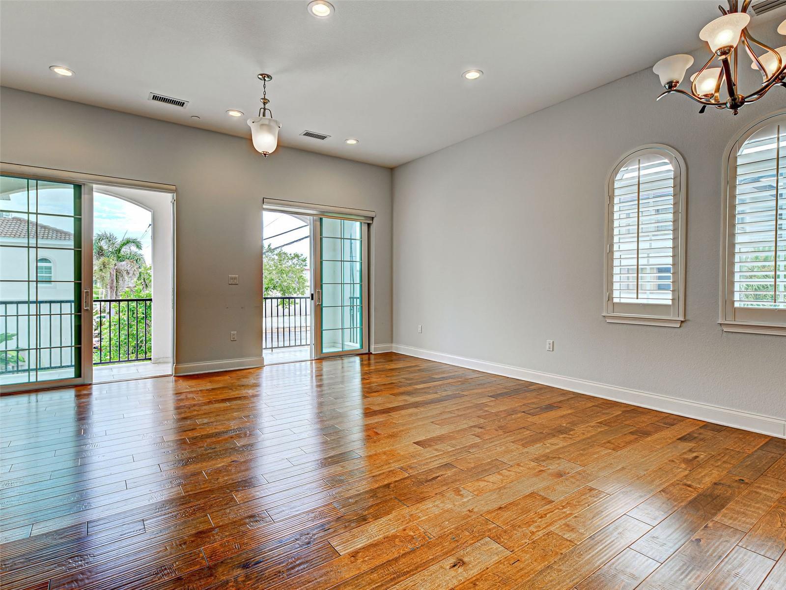 445 Nokomis Unit 210, Venice, FL 34285