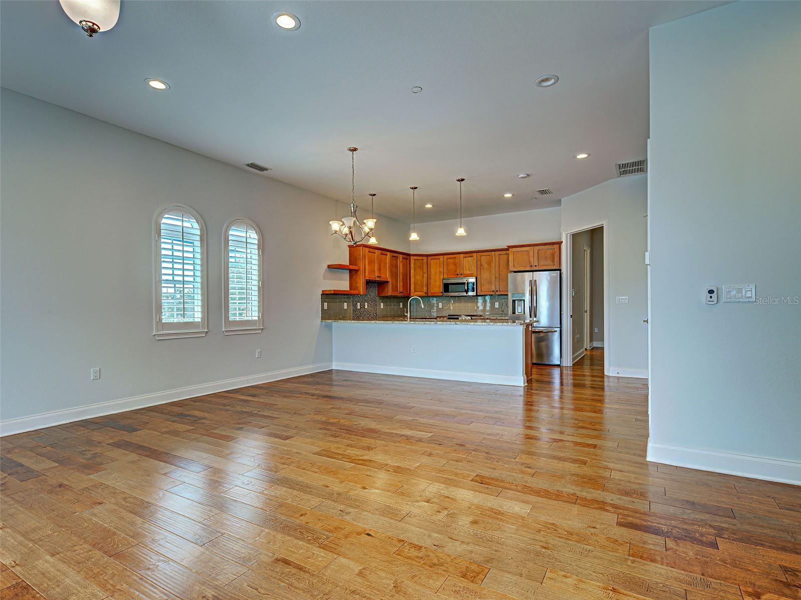 445 Nokomis Unit 210, Venice, FL 34285