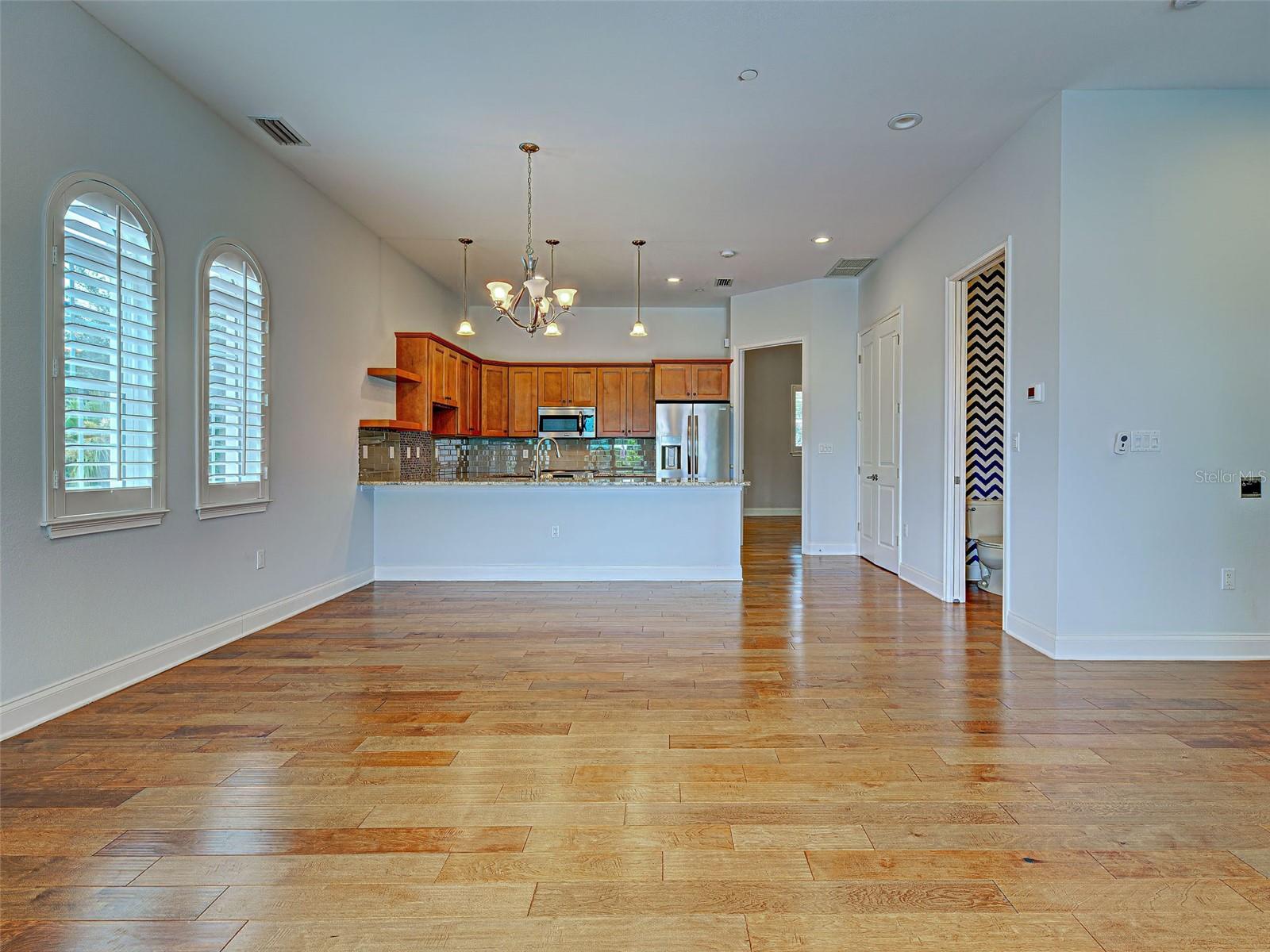445 Nokomis Unit 210, Venice, FL 34285