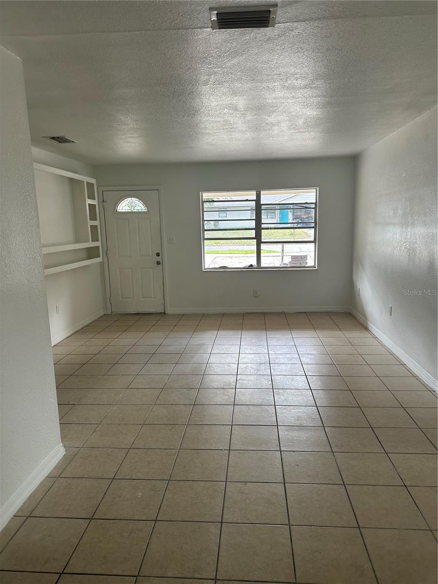 651 Lorraine, Lake Wales, FL 33853