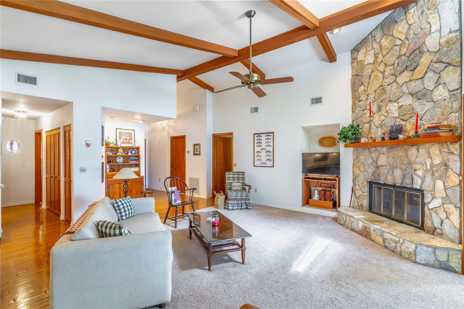 121 Lake George, Georgetown, FL 32139