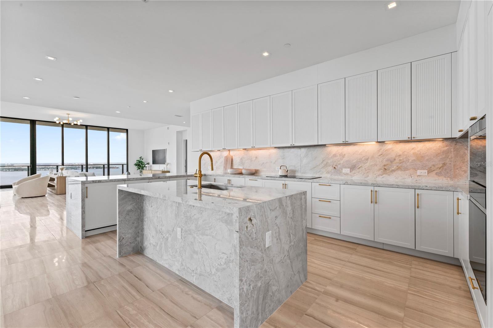 3101 Bayshore Unit 2501, Tampa, FL 33629