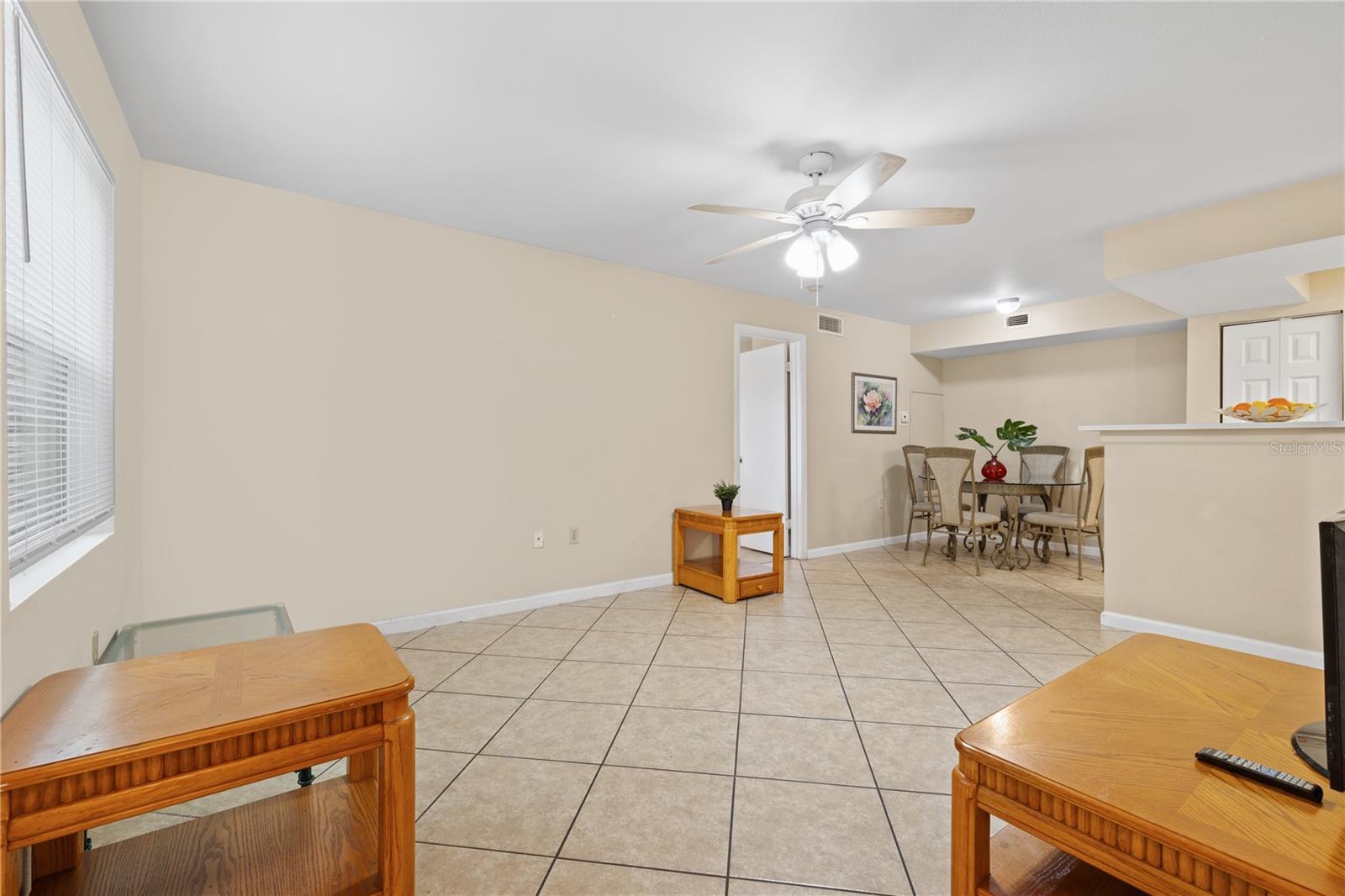 3032 Parkway Unit 208, Kissimmee, FL 34747