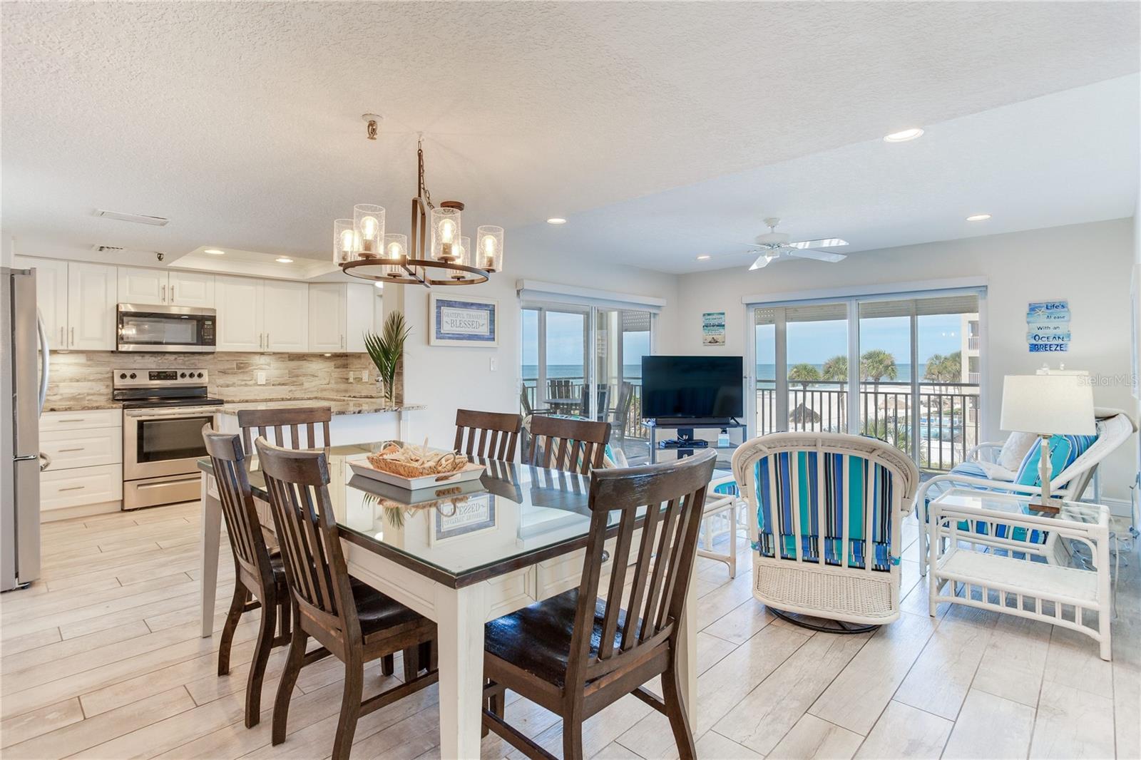 17450 Gulf Unit 206, Redington Shores, FL 33708