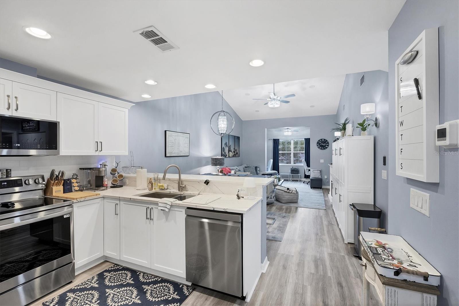 3701 54th Unit 202, Bradenton, FL 34210