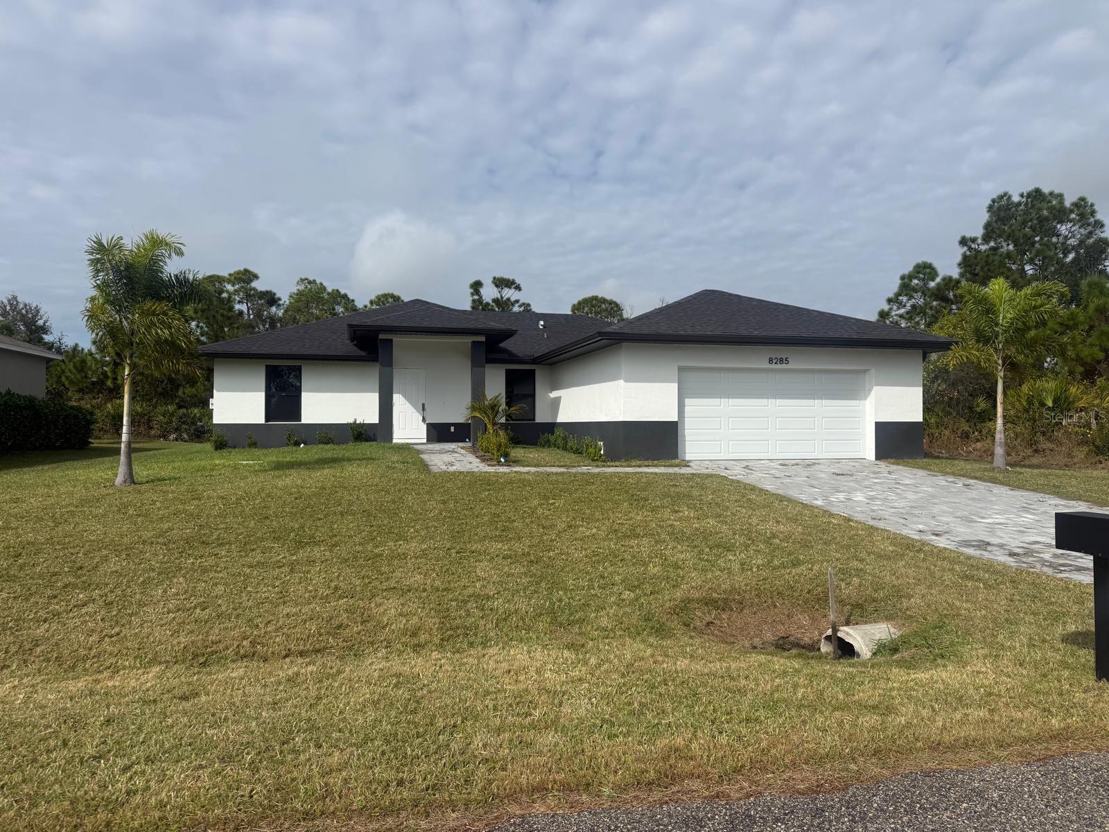 8285 Agate, Port Charlotte, FL 33981