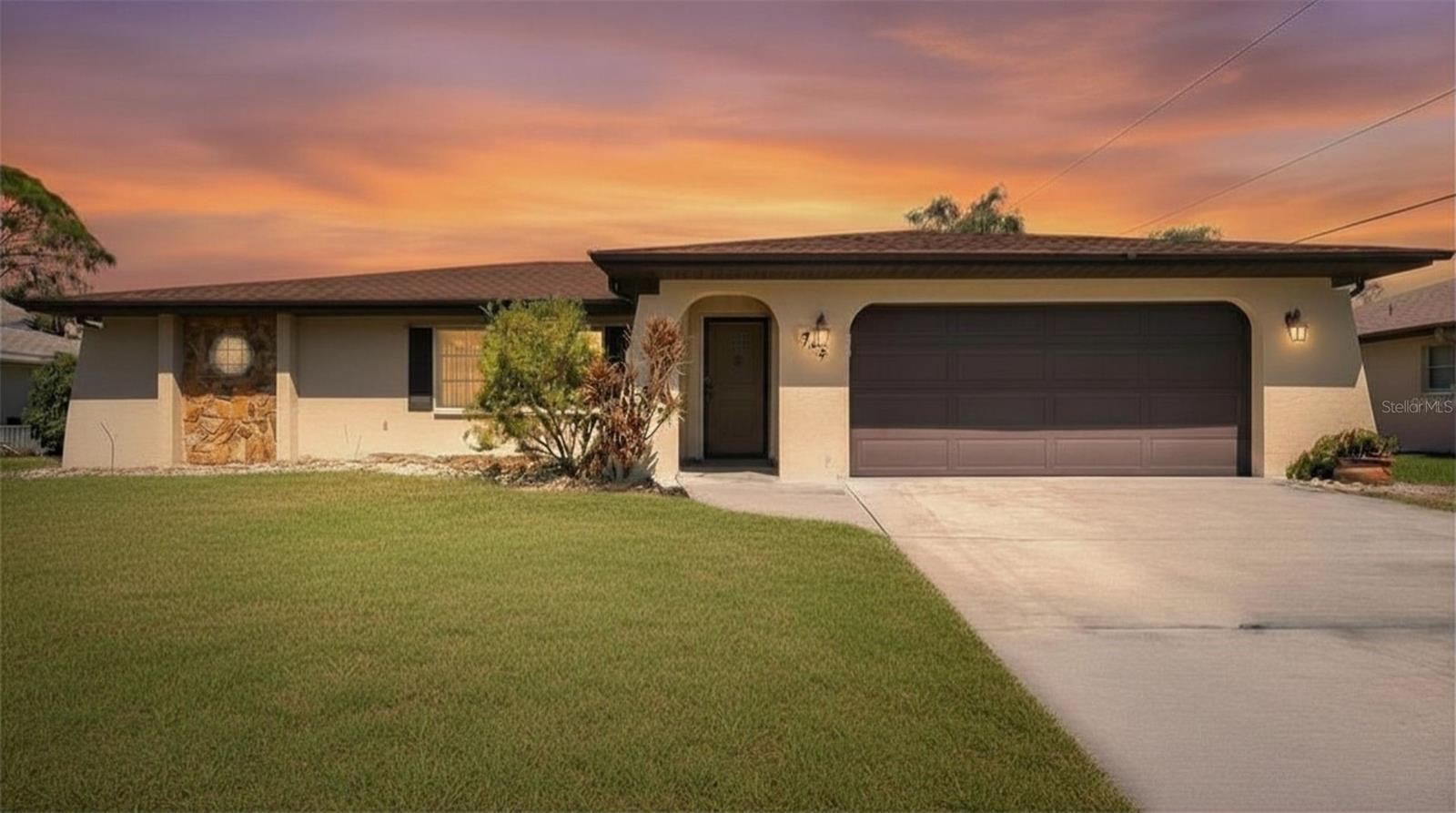 745 Columbia, Port Charlotte, FL 33948