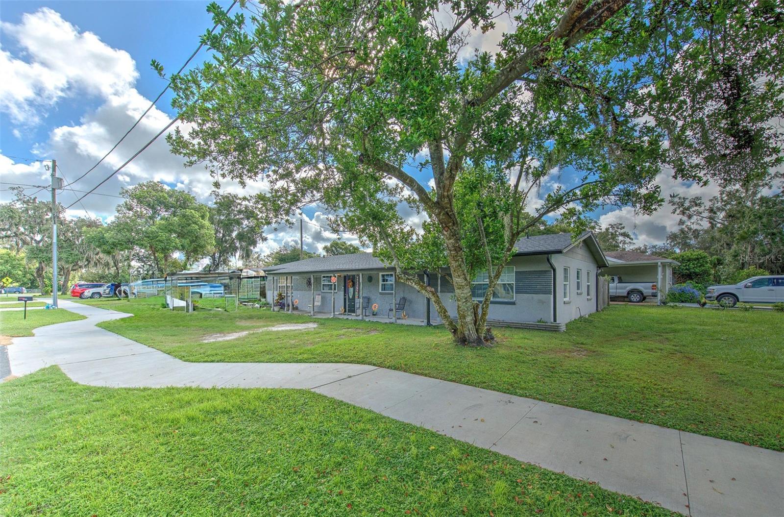 38708 9th, Zephyrhills, FL 33542