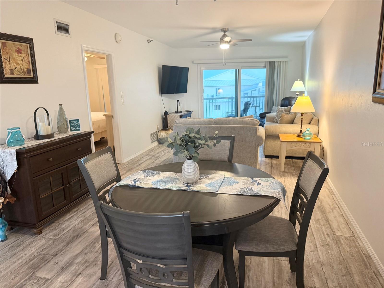 1480 Gulf Unit 304, Englewood, FL 34223