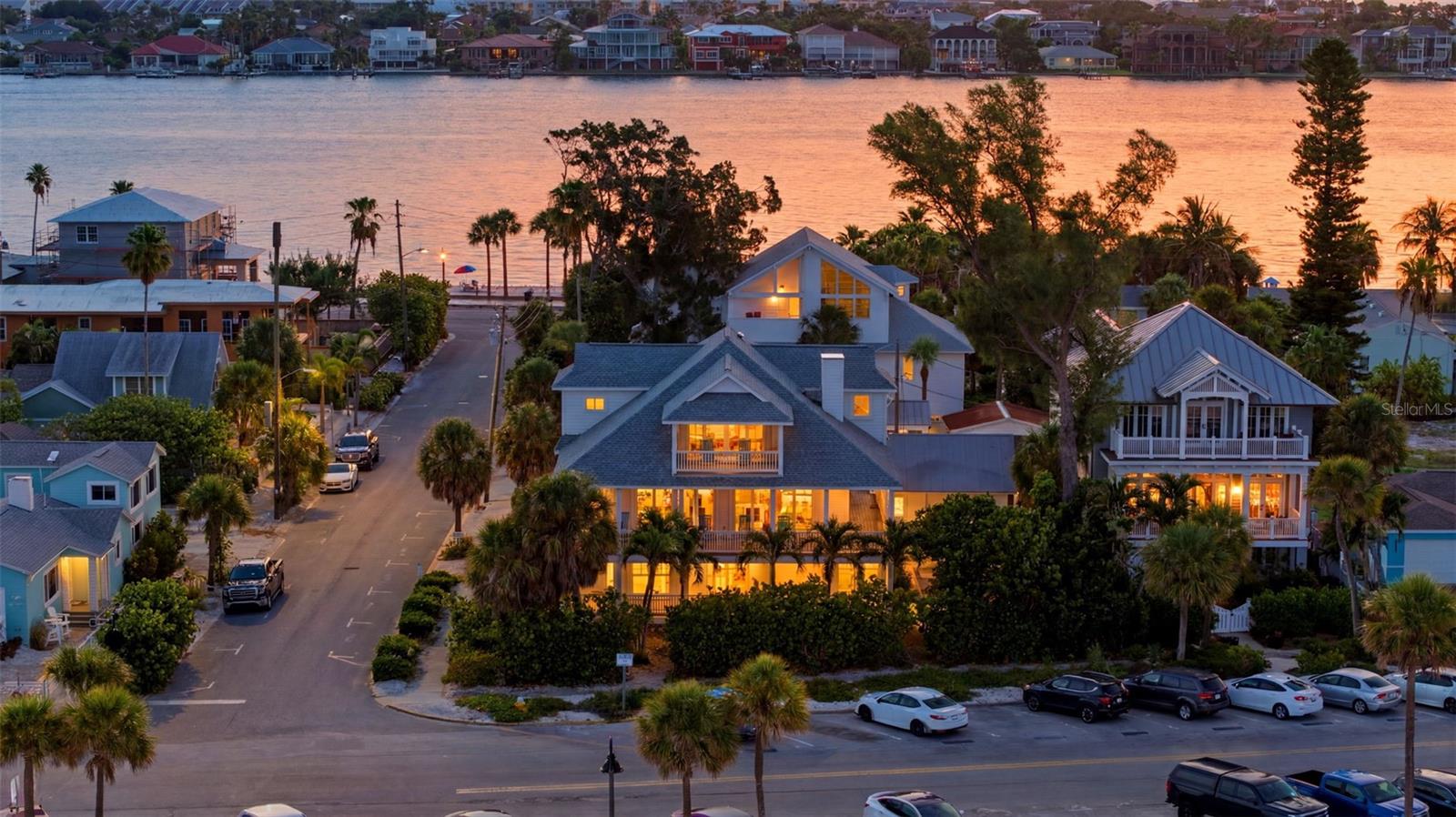 106 2nd, St Pete Beach, FL 33706